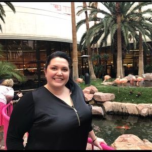 Meet your Posher, Mika